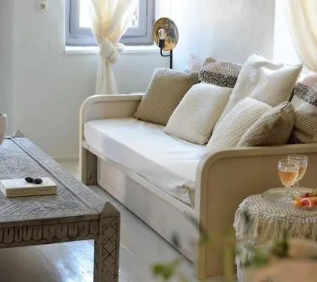 Wonderful Santorini Alia Mansion 3 Bedrooms Beautiful Outdoor Space Вилла *