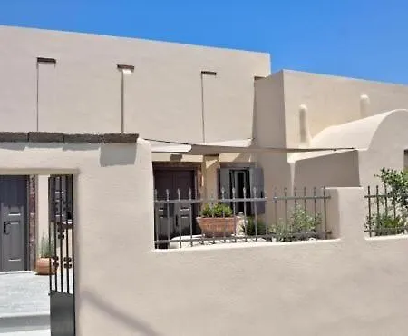 Wonderful Santorini Alia Mansion 3 Bedrooms Beautiful Outdoor Space Villa *