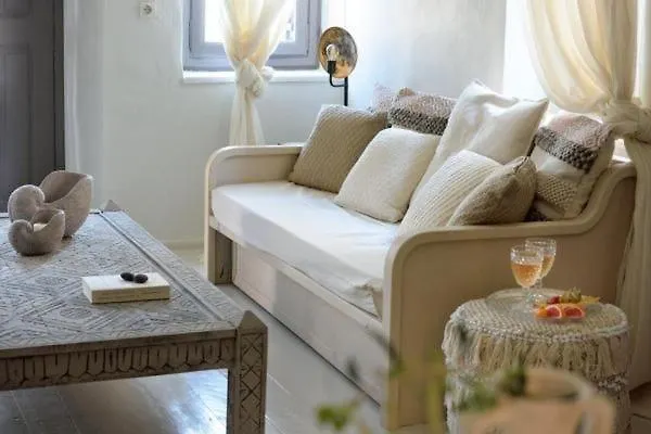 Wonderful Santorini Alia Mansion 3 Bedrooms Beautiful Outdoor Space Вилла *