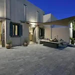 Wonderful Santorini Alia Mansion 3 Bedrooms Beautiful Outdoor Space * Megalochori (Santorini)