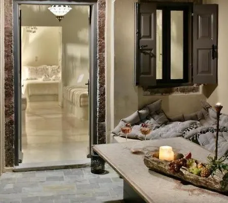 Villa Wonderful Santorini Alia Mansion 3 Bedrooms Beautiful Outdoor Space *